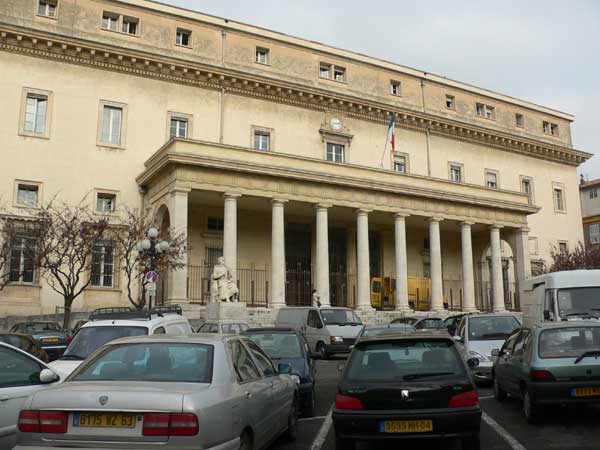 Palais de justice d'Aix en provence
